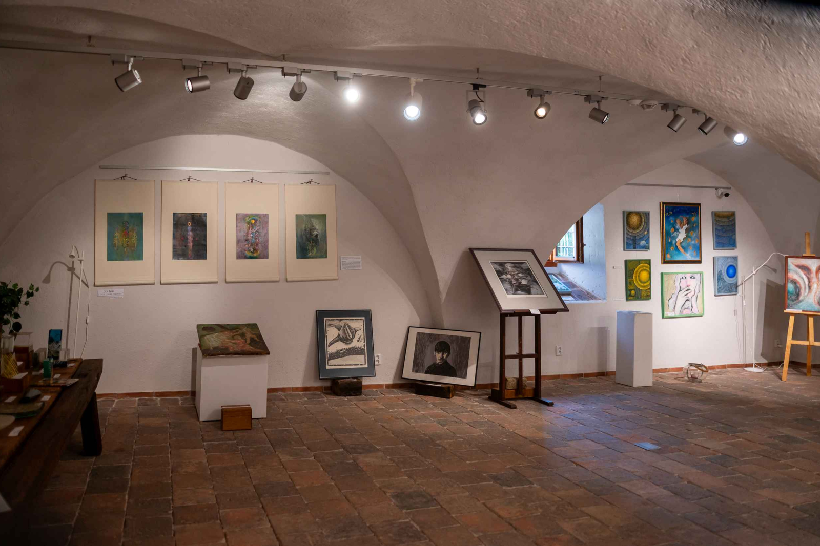 GALERIE HELEN